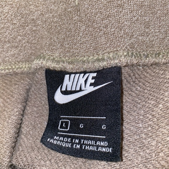 Men’s Tan/khaki large joggers - Picture 3 of 3